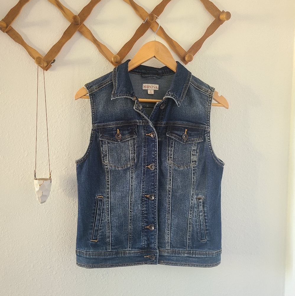 Merona jean vest button up front pockets
